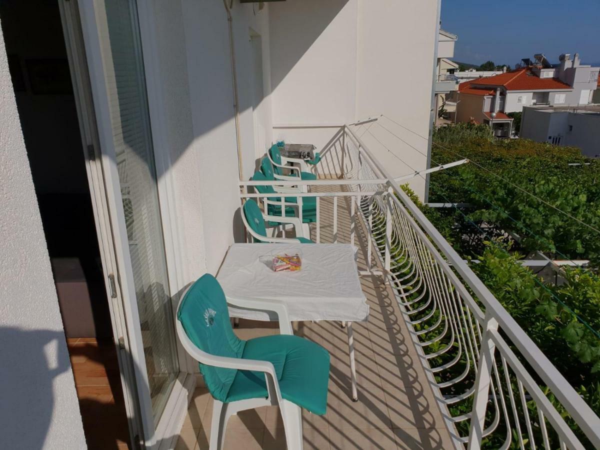 Estera Appartement *